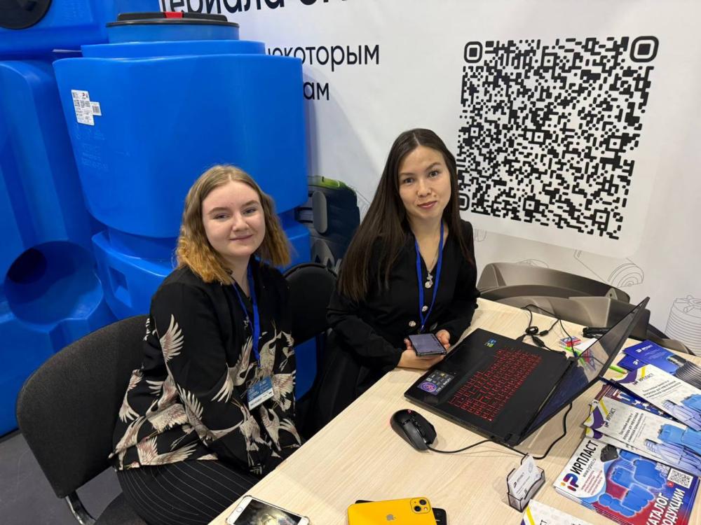 Прошлая неделя стала для ИРПЛАСТ по-настоящему насыщенной. Мы одновременно работали на двух крупных выставках в двух городах, и каждая из них прошла максимально продуктивно.