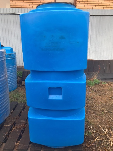 Ёмкость К 750 л. вертикальная голубая Ёмкость К 750 л. вертикальная голубая